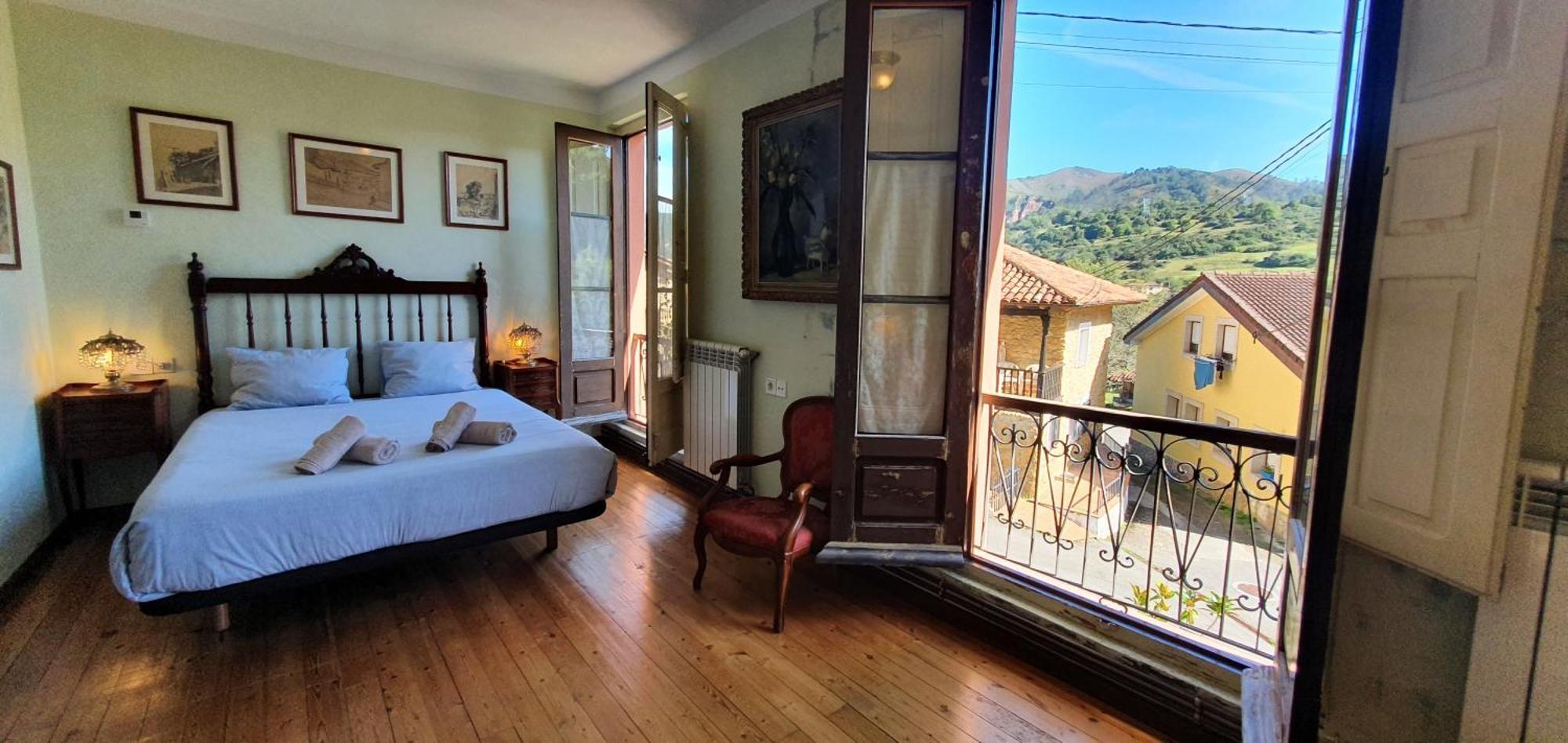 La Casona De La Vega Junto A Onís Exteriör bild