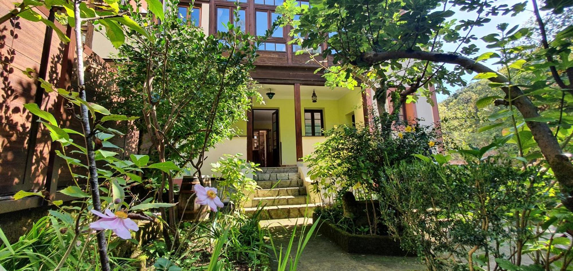 La Casona De La Vega Junto A Onís Exteriör bild